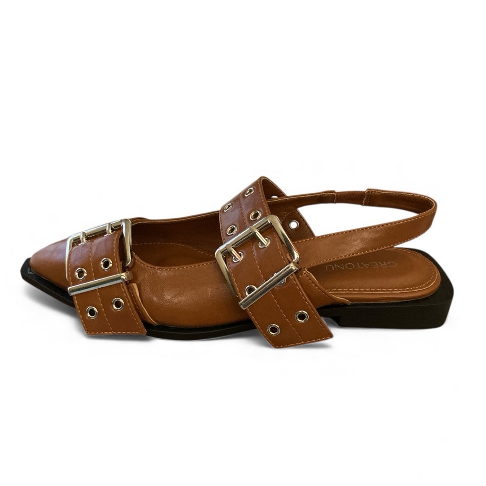 NEW GREATONU Camel Buckle Shoes Size 8